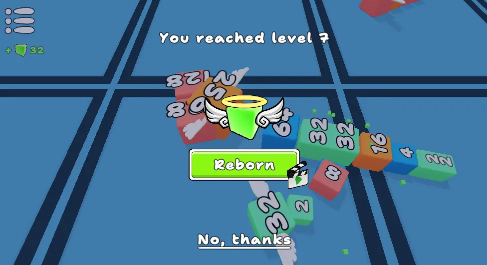 Snake 2048.io gameplay screenshot 5 showing 2048, Snake